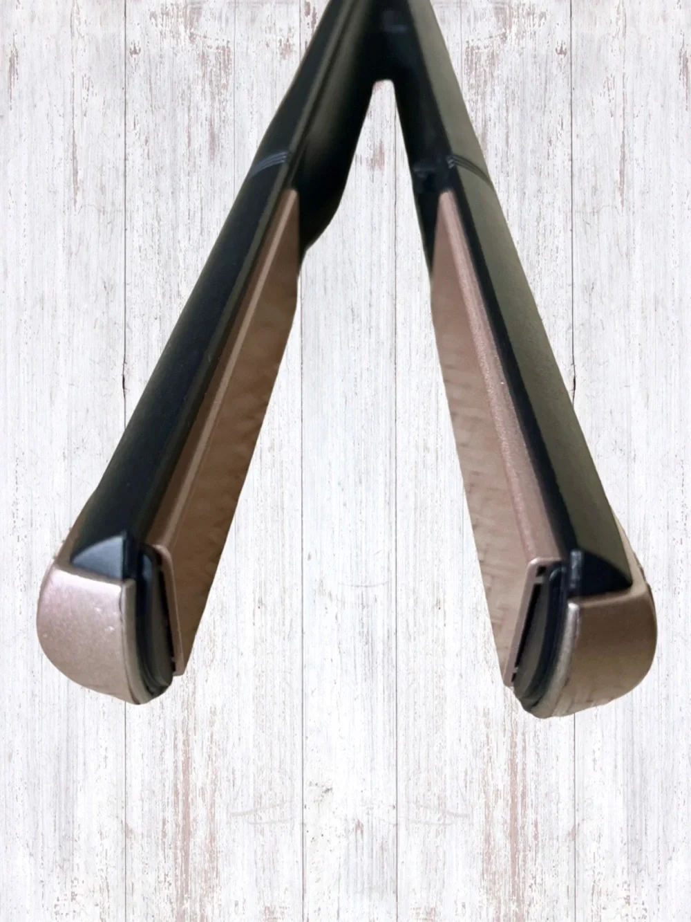 New Vivitar Simply Beautiful Black and White Ceramic Tourmaline Flat Iron 1” - Picture 10 of 13